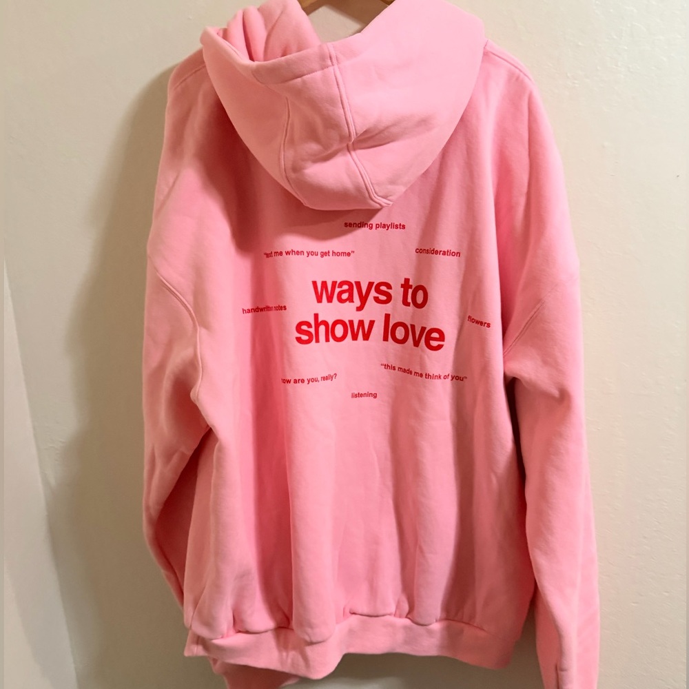 Comfrt "Love" Oversized Hoodie - Petal Pink Size 3XL limited edition like new - Picture 14 of 14